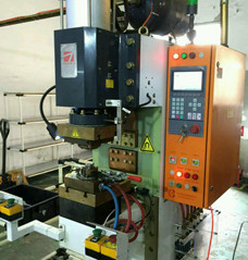 汽車空調(diào)電磁離合器凸焊機(jī)定制項(xiàng)目介紹 汽車空調(diào)電磁離合器凸焊機(jī)定制項(xiàng)目介紹