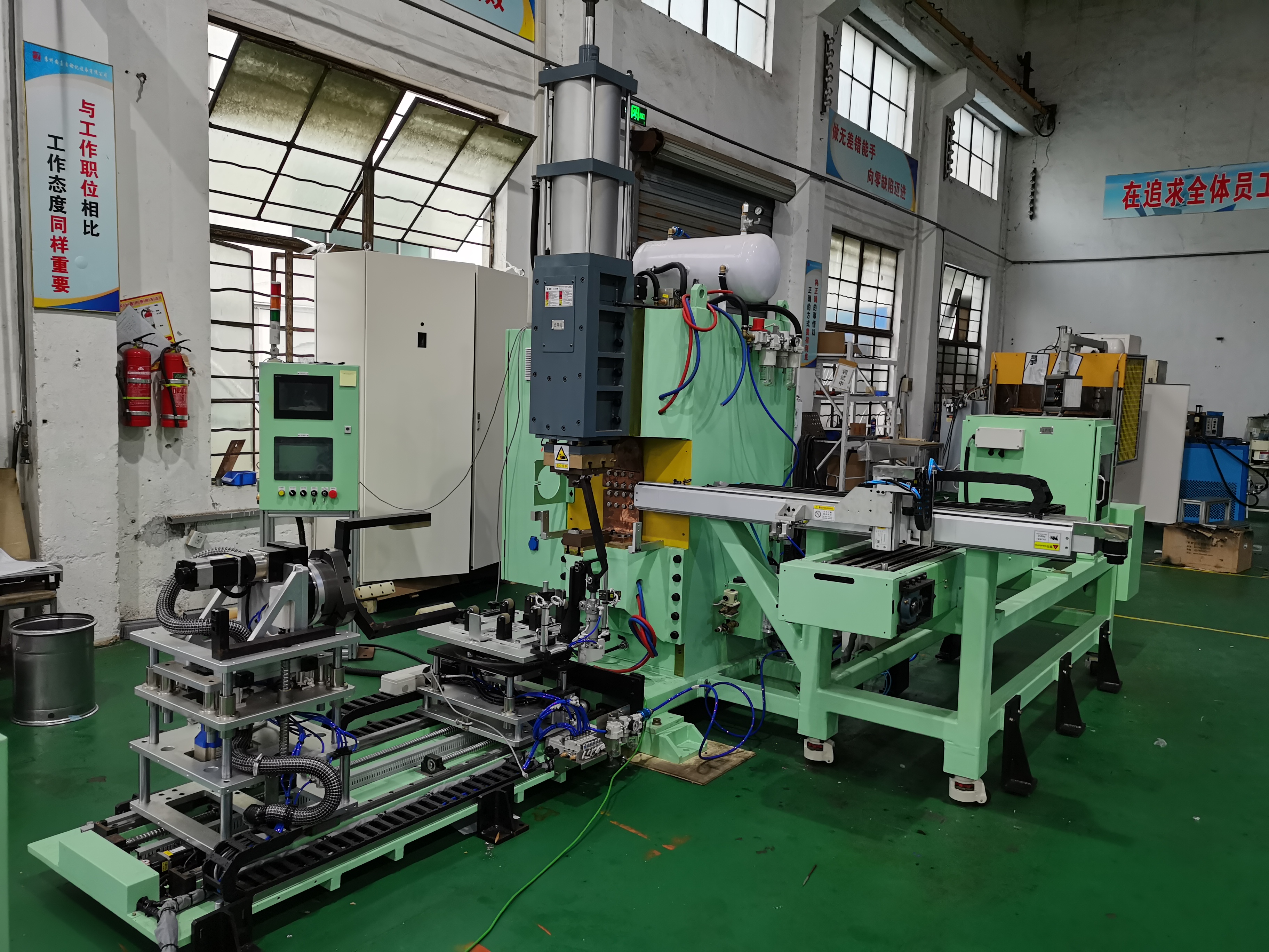 尾氣處理器座全自動(dòng)焊接線(xiàn),尾氣處理DPF傳感器座自動(dòng)焊接生產(chǎn)線(xiàn)